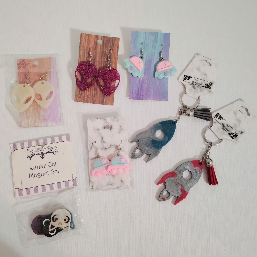Assorted Alien and Space Earrings and Keychains